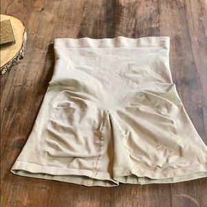 “Spanx” dressbarn brand of shapewear